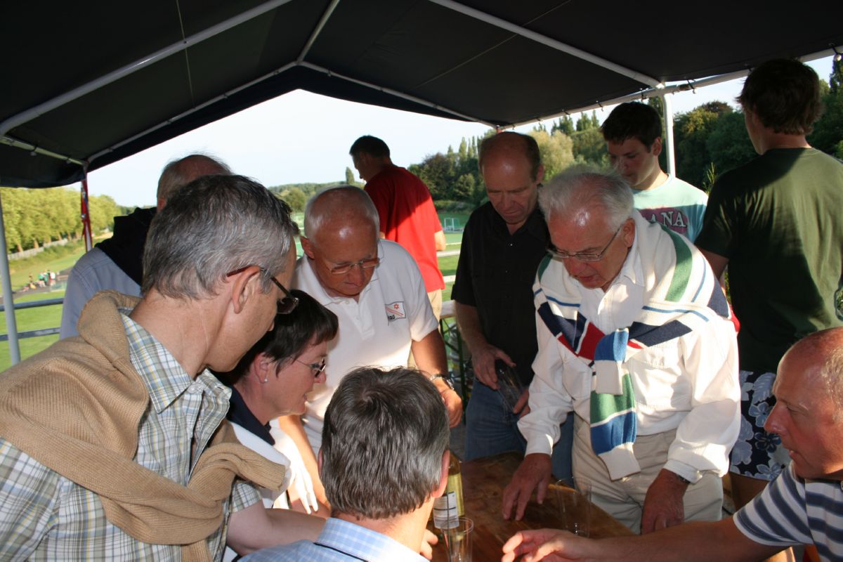 2009ems054