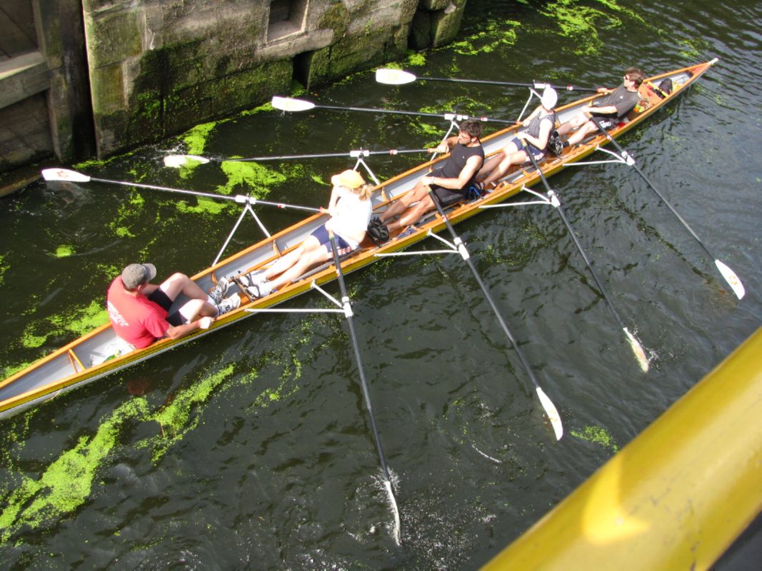 2009ems172