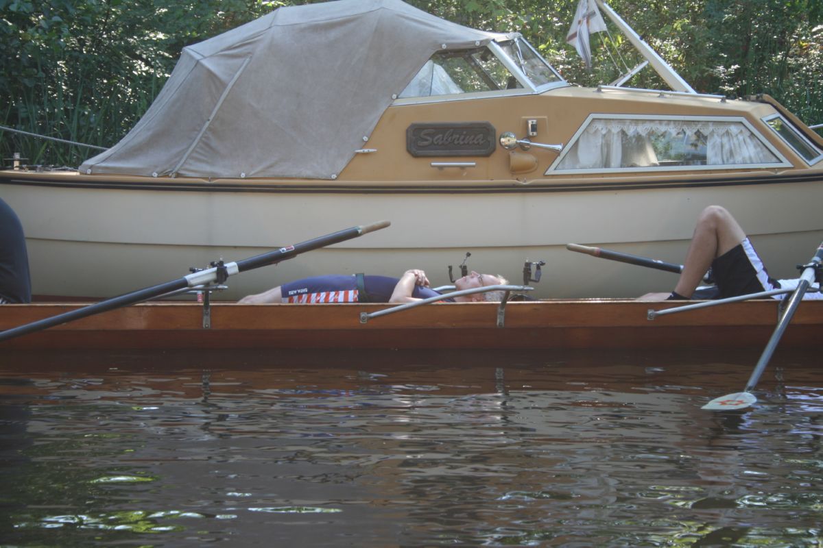 2009ems272