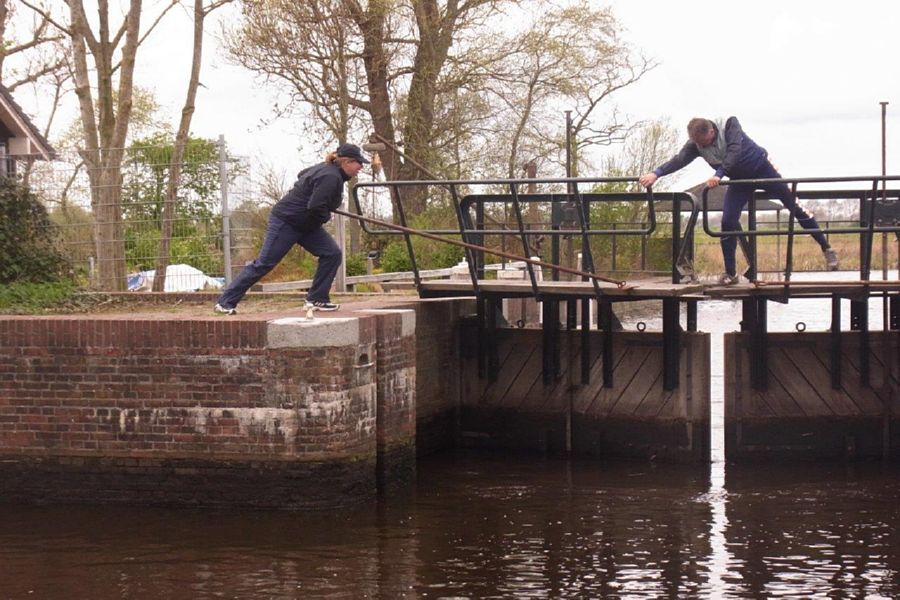 maiwanderfahrt-sneek_0039_2015-05-05_00-18-59